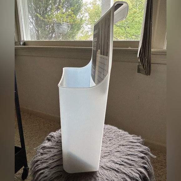 Madesmart over door hair tool organizer - Picture 4 of 4